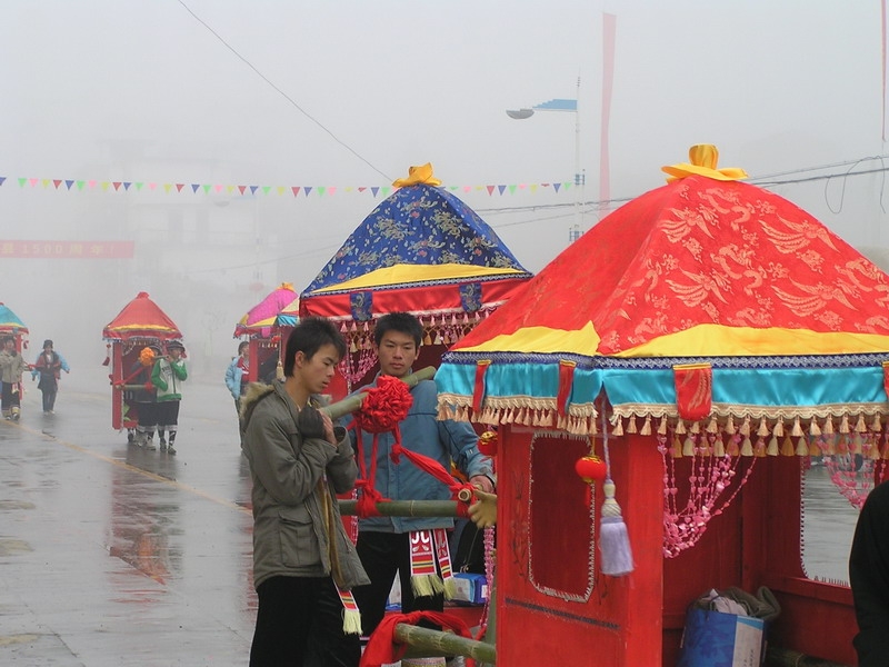 P1300017_缩小大小.JPG