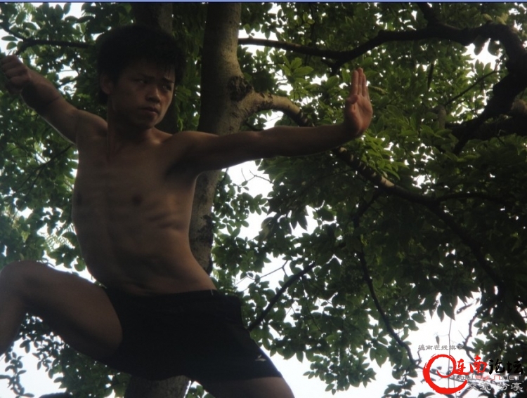 【唐思正】的弟子动作照23.jpg