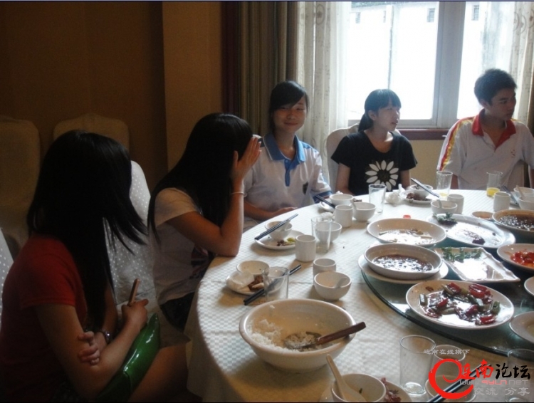 预祝爱徒们中考有个好成绩聚餐 (6).jpg