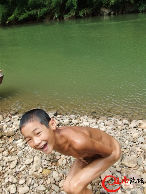 010.jpg