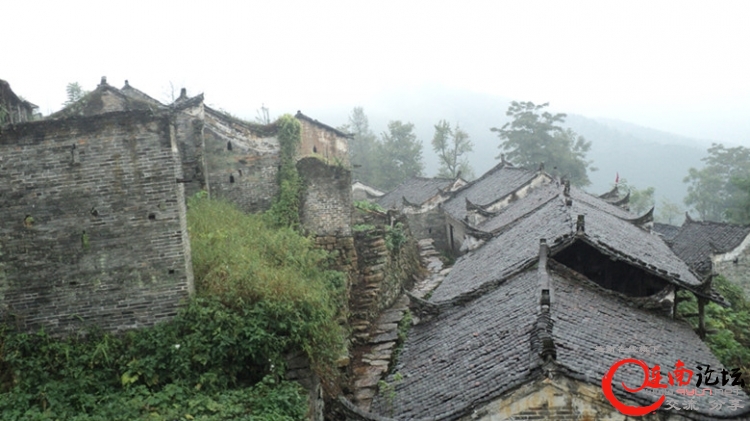 DSC00283_副本瑶寨.jpg