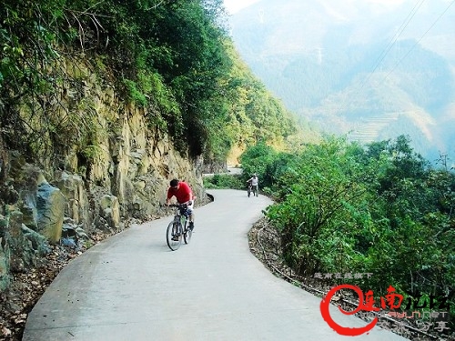 DSC06875缩图缩图.JPG