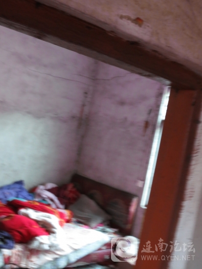 唐洁丽妈妈的房间，她就和她妈妈住这里