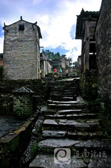 瑶寨 (1).jpg