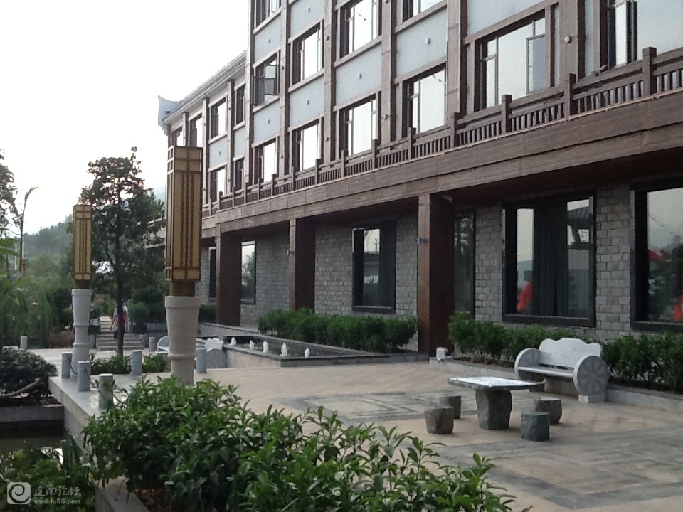 09.jpg