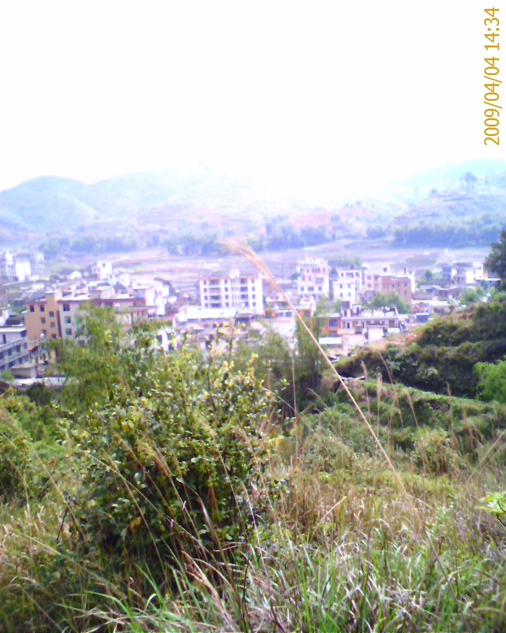 拜山时手机拍下的寨岗