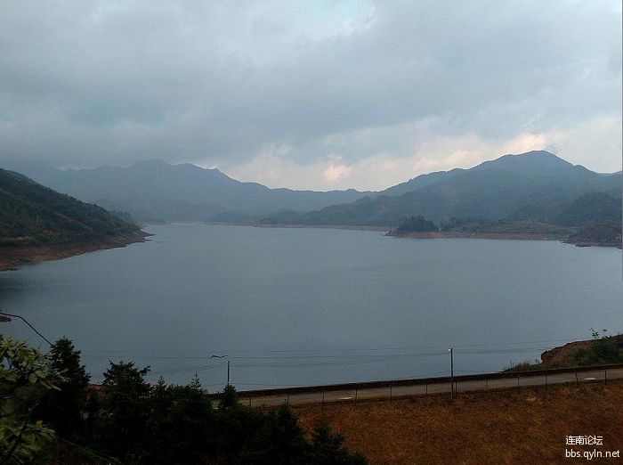 从来没在这角度拍过板洞水库.jpg